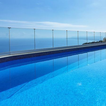 Villa Omikron Rodhiá Exteriör bild